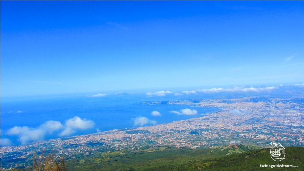 Mount Vesuvius, Vesuvio, Naples, Volcano, Pompeii, 79 A.D. vesuvius eruption, hike to Vesuvius, trek to Mount Vesuvius, guided tour Vesuvius, Pompeii tou, Ischia Vesuvius, guided tours Amalfi coast, Capri, Ischia tour to Vesuvius, excursions Mount Vesuvius, trip to Mount Vesuvius from Ischia